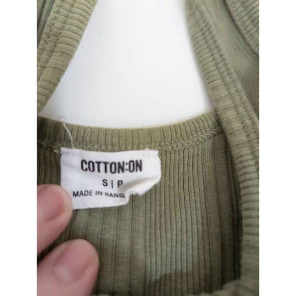 Cotton On women's green ribbed tank size small - Picture 2 of 4